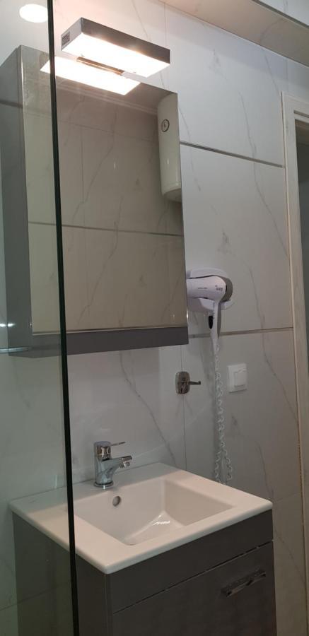 D&B Apartment 3 Paralia Katerinis Bagian luar foto