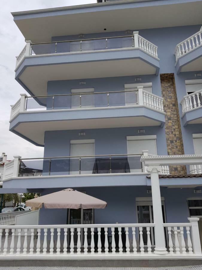 D&B Apartment 3 Paralia Katerinis Bagian luar foto